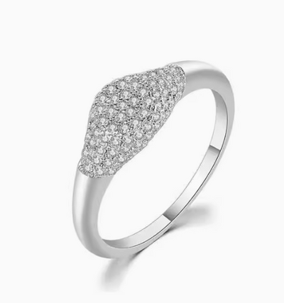Chic Glow Statement Ring