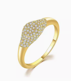 Chic Glow Statement Ring