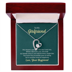 To My Girlfriend - Forever Love Necklace